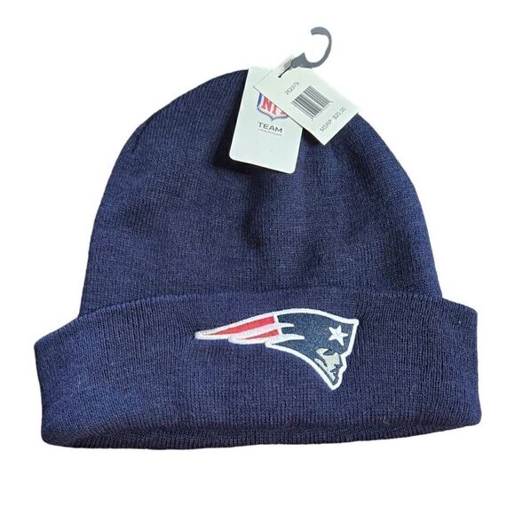 NFL New England Patriots Knit Beanie Cap Football Cuffed NWT - Picture 1 of 5